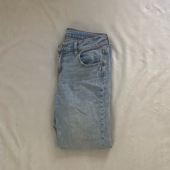 Old Navy Boyfriend Jeans - Picture 1 of 5